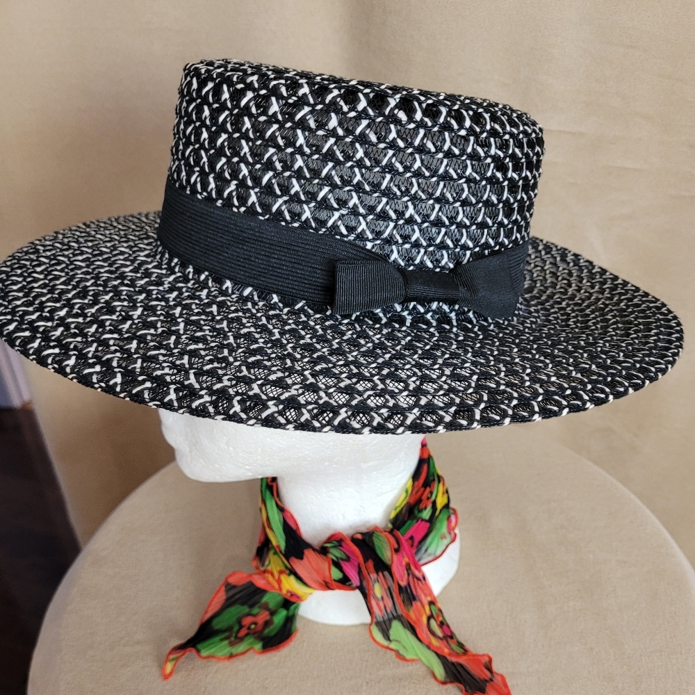 Panama Hat - Picture 4 of 6